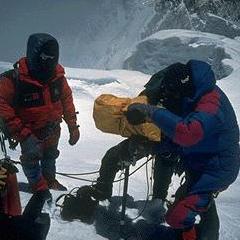 Everest DVD - Everest (IMAX) - David Breashears filming high on Everest